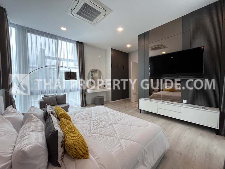 House with Private Pool in Krung Thep Kritha 